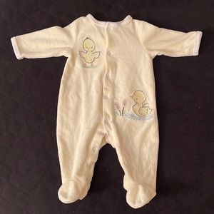 Little Me Velour Footie Outfit with Snaps. Color: Baby Yellow. Size: 3 months.